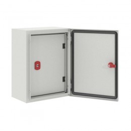 Дверь внутренняя для навесных корпусов 600х500мм DKC R5IEST65