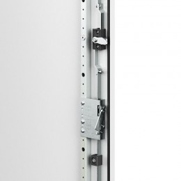 Корпус напольный RAM fit 2000х600х450мм с боков. вырезами DKC R6NFW206045F