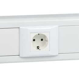 Розетка 1-м 2мод. C-Line РКС-20-30-П 45х45 с заземл. бел. EKF E2MR16-028-10