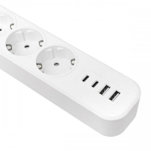 Удлинитель 5х3м IP20 2USB 2.4А+2type-C LUX 1.5кв.мм EKF UBA-LUX-503-TC