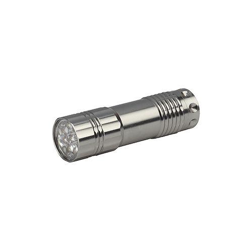Фонарь ручной TM9 9LED алюм. элементы питания 3хAAA (не в компл.) (картон. упак.) Трофи Б0002225