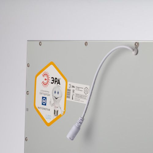 Светильник светодиодный SPL-5-40-6K (S) 595х595х8 40Вт 6500К IP40 2800лм универс. Ra>80 без драйвера NationStar ультратонкая панель серебр. ЭРА Б0026960
