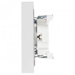 Розетка 2-м СП Accent 6-205-01 16А IP20 250В 2P+E Schuko AL/CU бел. Intro Б0063485