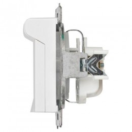 Розетка 1-м СП Accent 6-203-01 16А IP20 250В 2P+E Schuko с крышкой AL/CU бел. Intro Б0063709