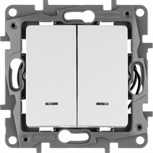 Выключатель 2-кл. СП Etika 10А IP20 250В 10AX с подсветкой/индикацией безвинтов. зажимы механизм бел. IEK 672204