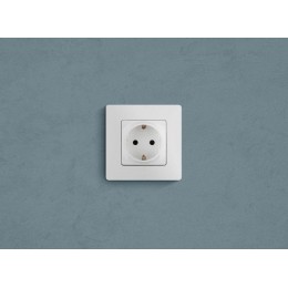 Розетка 1-м СП Etika 16А IP31 250В 2P+E с заземл. защ. шторки немецк. стандарт винтов. клеммы механизм бел. Leg 672222