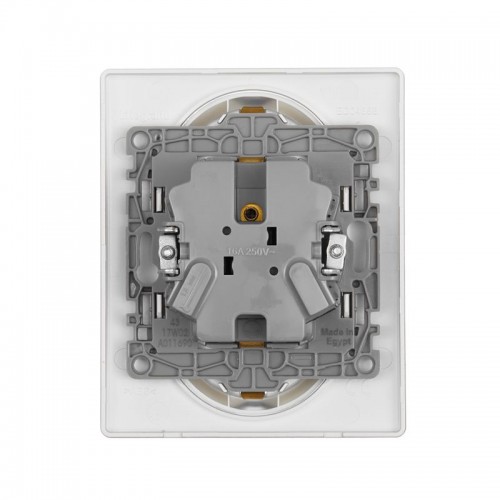 Розетка 2-м СП Etika 16А IP20 250В 2P+E с заземл. немецк. стандарт винт. клеммы в сборе алюм. IEK 672423