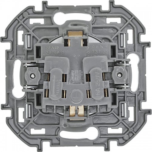 Розетка 1-м СП Inspiria 16А IP20 250В 2P+E защ. шторки немецк. стандарт механизм алюм. IEK 673732