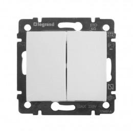 Переключатель проходной 2-кл. СП Valena 10А IP31 250В механизм бел. IEK 774408