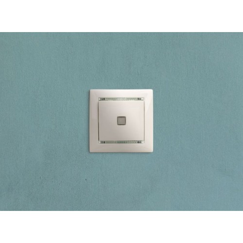 Выключатель 1-кл. СП Valena 10А IP31 250В с зел. индикацией механизм бел. IEK 774410