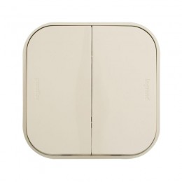 Переключатель проходной 2-кл. ОП Quteo 10А IP20 250В сл. кость Leg 782236