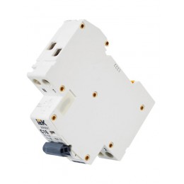 Выключатель автоматический дифференциального тока 2п (1P+N) C 16А 30мА тип A АВДТ B06S 18мм ARMAT IEK AR-B06S-1N-C16A030