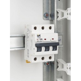 Выключатель автоматический модульный 3п C 20А M06N ARMAT IEK AR-M06N-3-C020