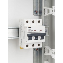 Выключатель автоматический модульный 3п C 10А M10N ARMAT IEK AR-M10N-3-C010