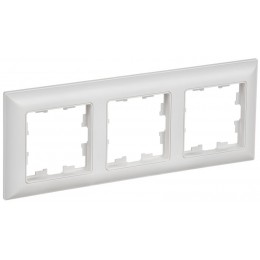 Рамка 3-м BRITE РУ-3-БрАБ арктич. бел./бел. IEK BR-M32-12-K91