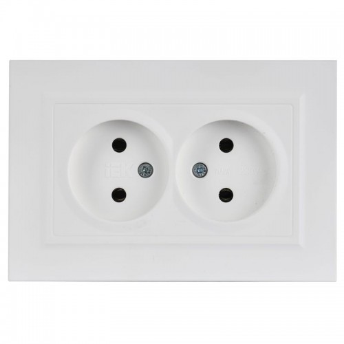 Розетка 2-м СП BRITE РС12-2-БрАБ 10А в сборе без заземл. без защ. шторок арктич. бел. IEK BR-R20-10-K91-F