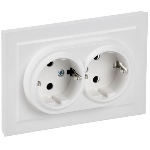 Розетка 2-м СП BRITE РС12-3-БрАБ 16А в сборе с заземл. без защ. шторок арктич. бел. IEK BR-R21-16-K91-F
