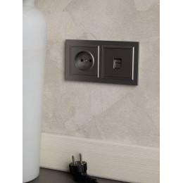 Розетка компьютерная СП RJ45 кат.6 BRITE РК11-БрС механизм сталь IEK BR-K10-2-K46