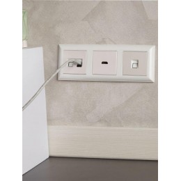 Рамка 3-м BRITE РУ-3-Бр бел./бел. IEK BR-M32-12-K01