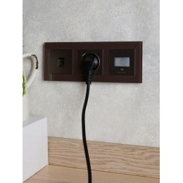 Рамка 3-м BRITE РУ-3-2-БрТБ стекло темн. бронза IEK BR-M32-G-K45