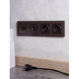 Рамка 4-м BRITE РУ-4-2-БрТБ стекло темн. бронза IEK BR-M42-G-K45