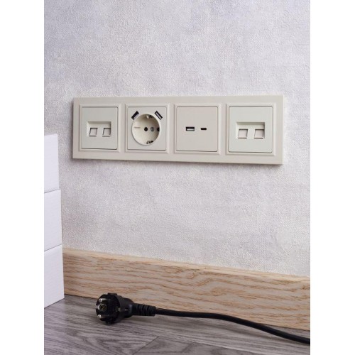 Рамка 4-м BRITE РУ-4-БрКр беж. IEK BR-M42-K10