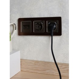 Розетка BRITE РЮш10-1-БрТБ 16А с USB A+A 2.1А с заземл. защ. шторки темн. механизм бронза IEK BR-R14-16-U21-D21-K45