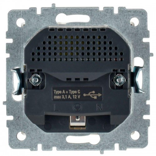Розетка BRITE РЮш11-1-БрБ 16А с USB A+C 18Вт с заземл. защ. шторки механизм бел. IEK BR-R14-16-U22-018-K01