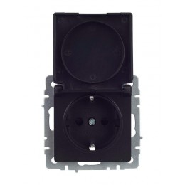 Розетка BRITE РСбш10-3-44-БрЧ 16А IP44 с заземл. защ. шторки с крышкой механизм черн. IEK BR-R16-16-44-K02