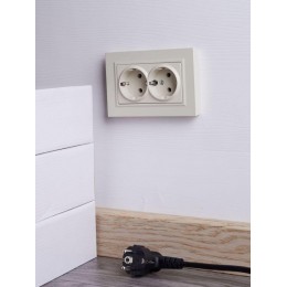Розетка 2-м СП BRITE РС12-3-БрКр 16А в сборе с заземл. без защ. шторок беж. IEK BR-R21-16-K10-F