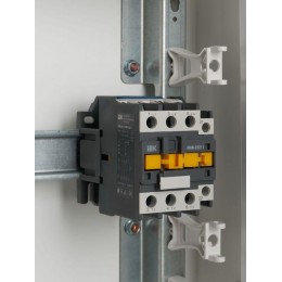 Контактор КМИ-23211 32А 230В/АС3 1НЗ KARAT IEK KKM21-032-230-01