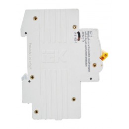 Выключатель автоматический дифференциального тока 4п C 40А 30мА тип AC 4.5кА АД-14 KARAT IEK MAD10-4-040-C-030