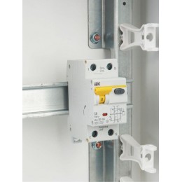 Выключатель автоматический дифференциального тока 2п (1P+N) C 6А 30мА тип A 6кА АВДТ-32 KARAT IEK MAD22-5-006-C-30