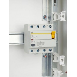 Выключатель дифференциального тока (УЗО) 4п 32А 30мА тип AC ВД1-63 KARAT IEK MDV10-4-032-030