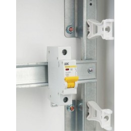 Выключатель автоматический модульный 1п B 2А 4.5кА ВА47-29 KARAT IEK MVA20-1-002-B