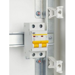 Выключатель автоматический модульный 2п C 32А 4.5кА ВА47-29 KARAT IEK MVA20-2-032-C