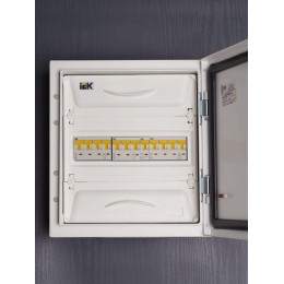 Выключатель автоматический модульный 3п C 40А 6кА ВА47-60M KARAT IEK MVA31-3-040-C