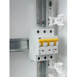 Выключатель автоматический модульный 3п C 63А 6кА ВА47-60M KARAT IEK MVA31-3-063-C