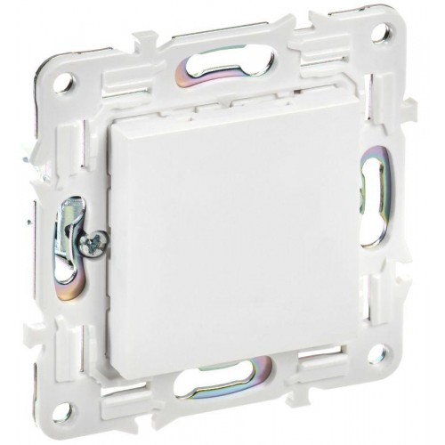 Заглушка с суппортом SKANDY SK-C01W арктич. бел. IEK SK-PL10-K01