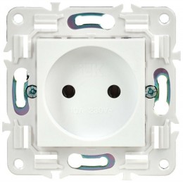 Розетка SKANDY 10А без заземл. без защ. шторок SK-R02W арктич. бел. IEK SK-R10-10-K01