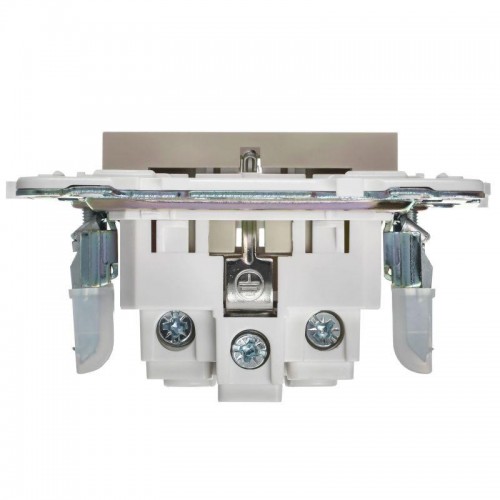 Розетка SKANDY 16А с заземл. без защ. шторок SK-R05B беж. IEK SK-R11-16-K10