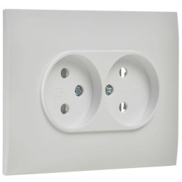 Розетка 2-м SKANDY 10А без заземл. без защ. шторок в сборе SK-R10W арктич. бел. IEK SK-R20-10-K01-F