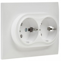 Розетка 2-м SKANDY 16А с заземл. без защ. шторок в сборе SK-R08W арктич. бел. IEK SK-R21-16-K01-F