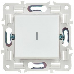 Выключатель проходной 1-кл. SKANDY 10А SK-V08W с индикацией арктич. бел. IEK SK-V12-1-10-K01