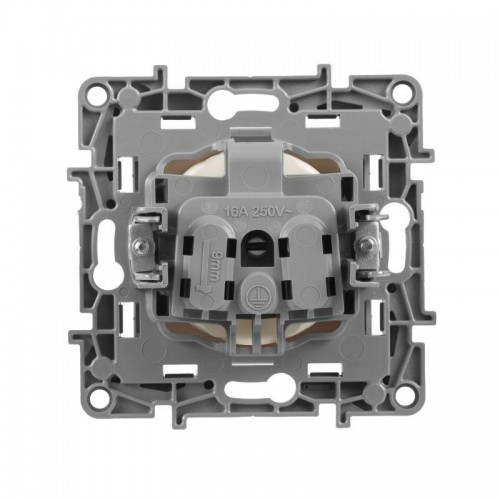 Розетка 1-м СП Etika 16А IP20 250В 2P без заземл. немецк. стандарт винт. клеммы механизм сл. кость Leg 672320