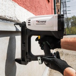 Пистолет гвоздезабивной газовый монтажный GN100 100Дж длина гвоздей 15-40мм d2.7-3мм KRANZ KR-16-1655