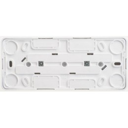 Розетка 3-м ОП Этюд 16А IP20 250В с заземл. без защ. шторок бел. SE PA16-011B