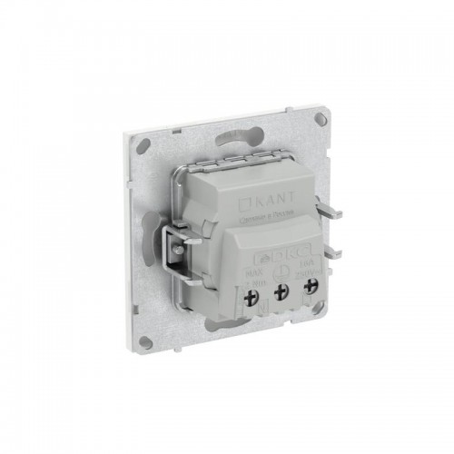 Розетка силовая KANT 2P+E защ. шторки бел. магнолия DKC 7000003