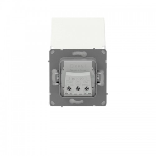 Розетка силовая KANT IP44 2P+E защ. шторки с крышкой бел. магнолия DKC 7000013