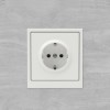 Розетка силовая KANT 2P+E защ. шторки бел. песок DKC 7010003
